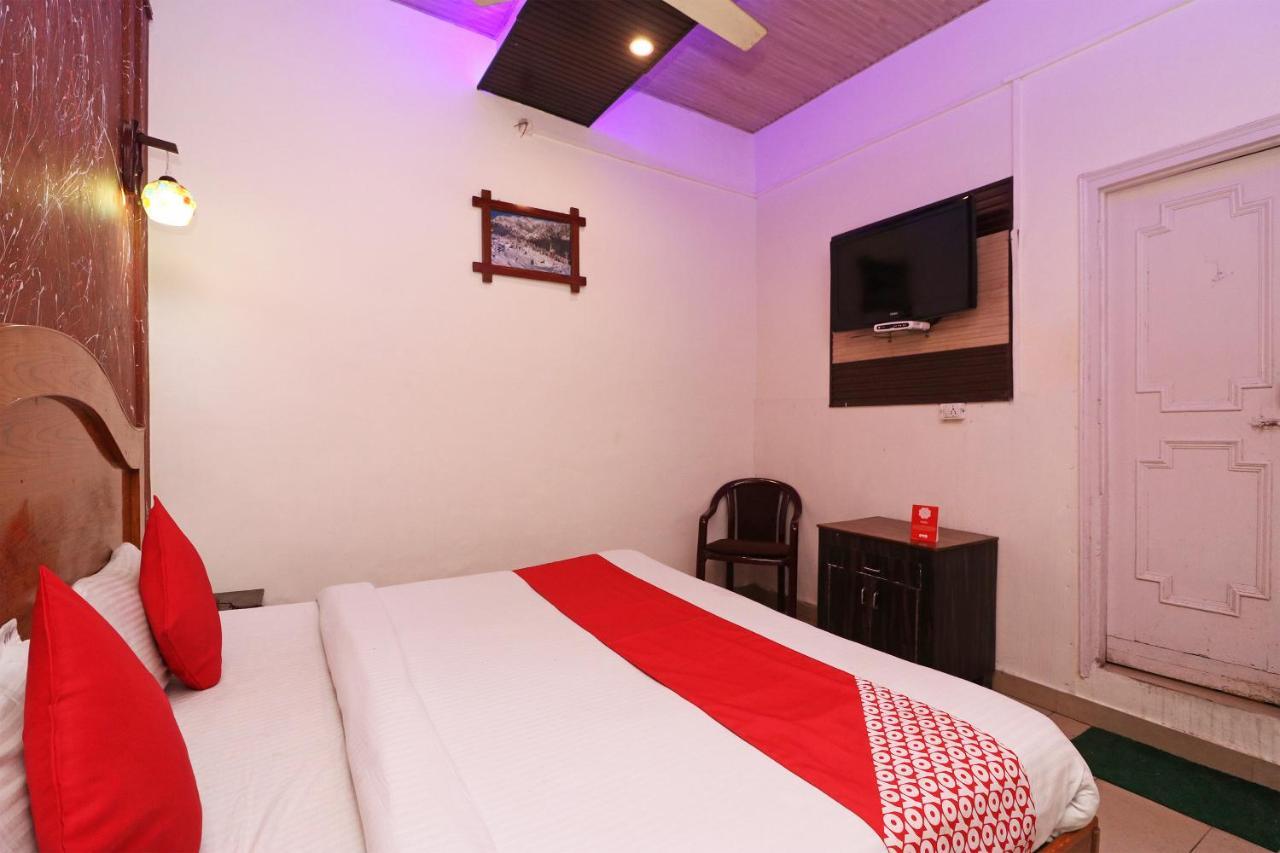 Oyo 81042 Rajput Resort Patiāla エクステリア 写真